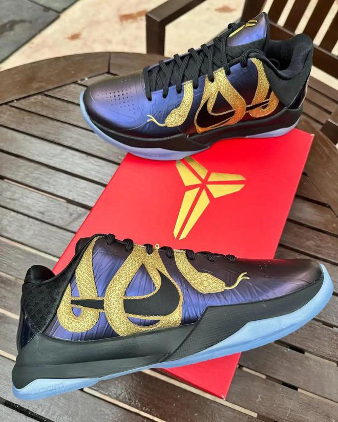 Kobe5」蛇年特别款高清曝光了AG旗舰厅ios春节限定！「科比(图2)