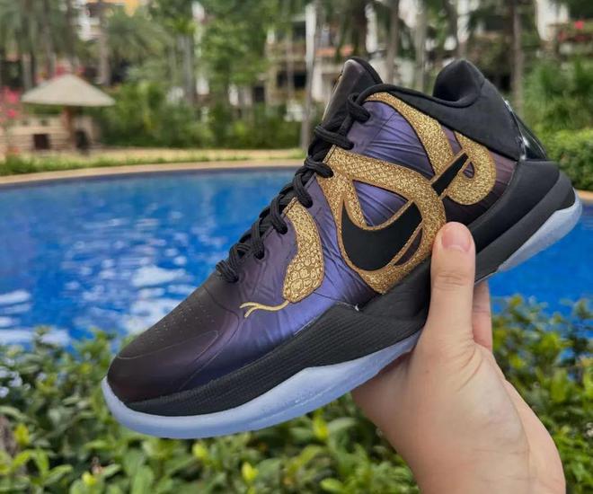 Kobe5」蛇年特别款高清曝光了AG旗舰厅ios春节限定！「科比